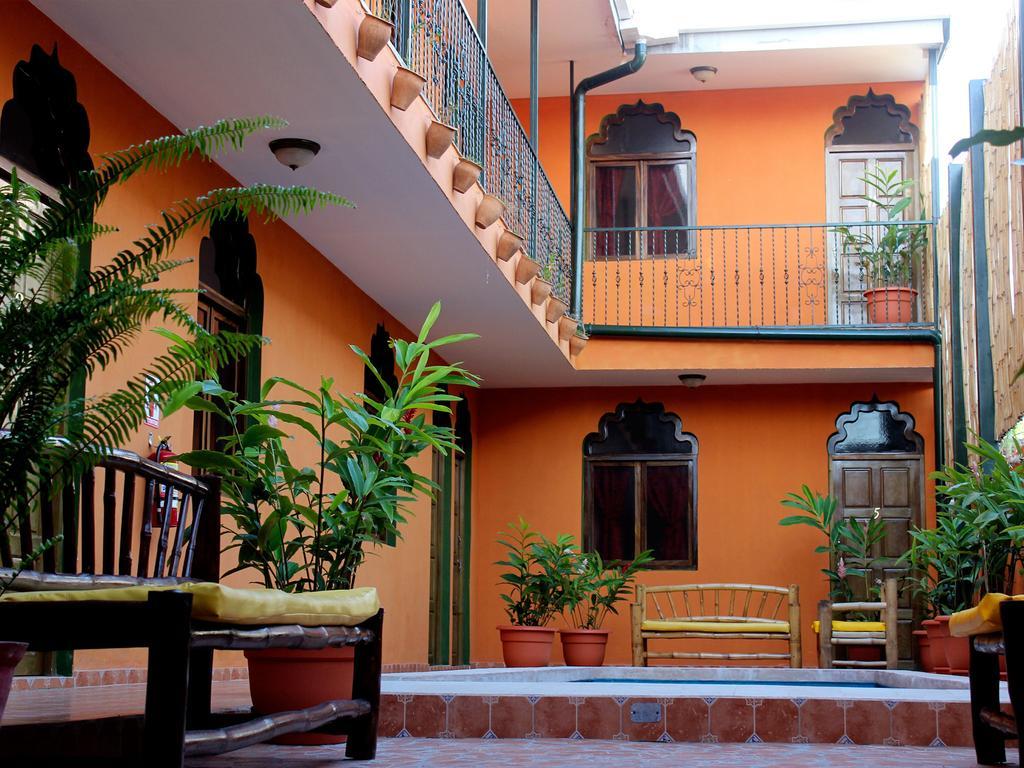 Hotel Boutique Maharaja Granada